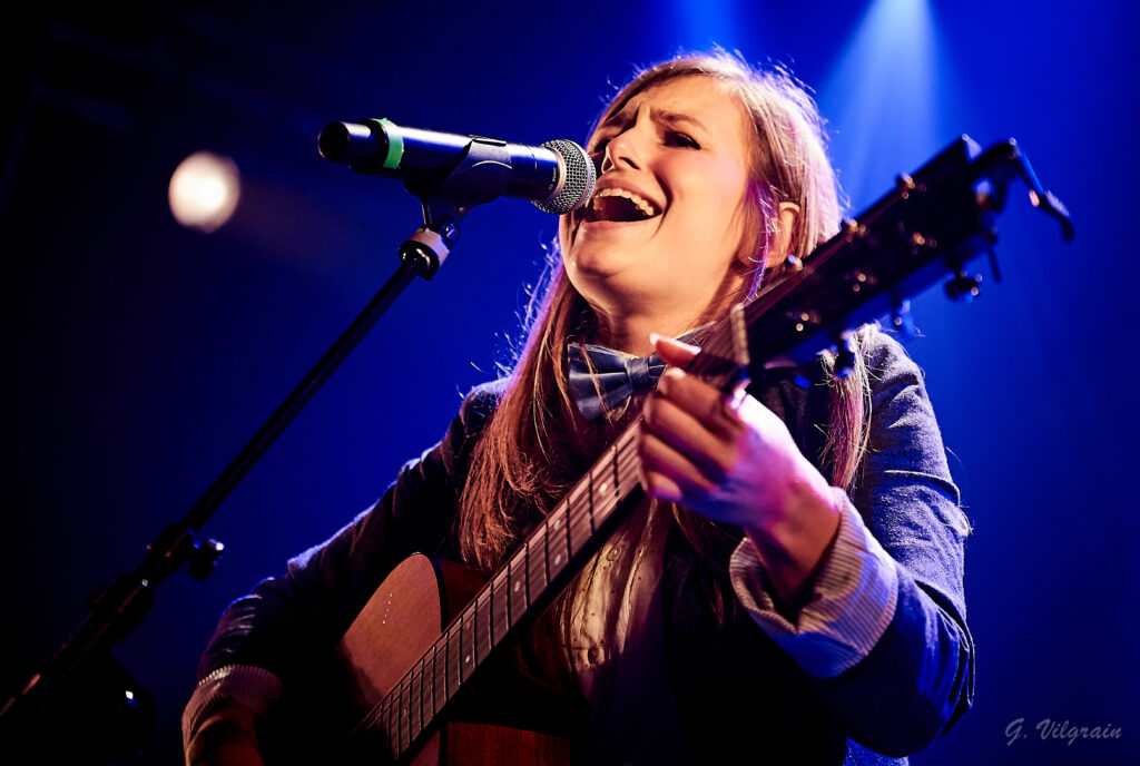 Léa Louise en concert